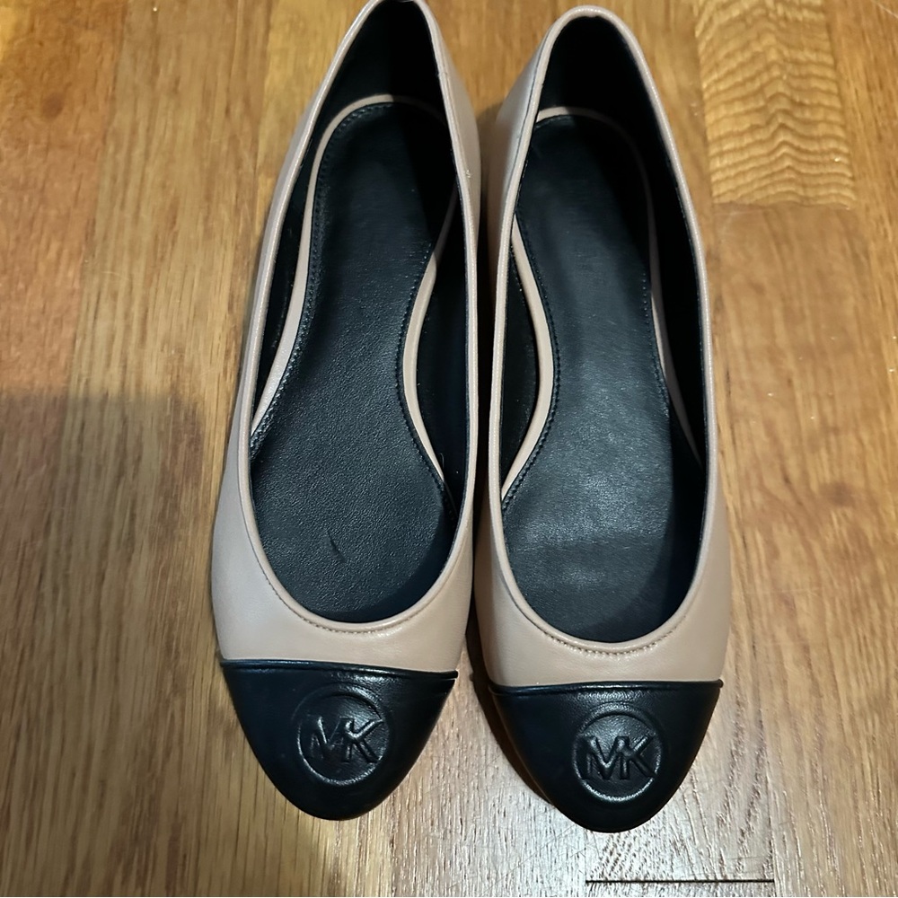 Michael Kors Black and Tan Loafers